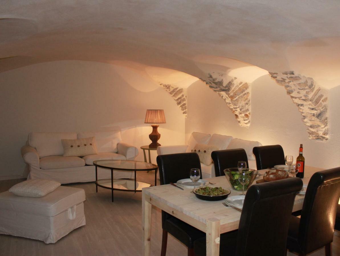 L'Eyssart Apartment Les Vigneaux Екстериор снимка