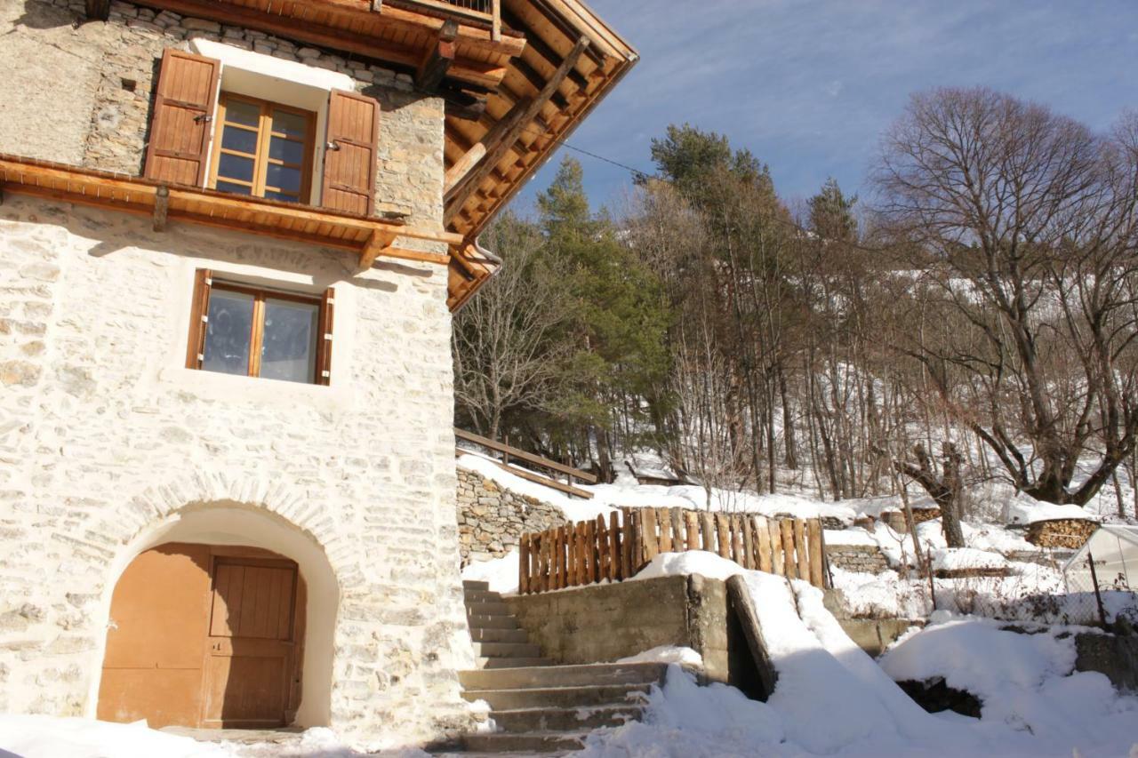 L'Eyssart Apartment Les Vigneaux Екстериор снимка